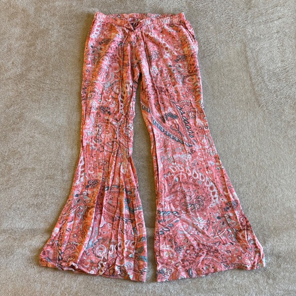 Billabong Pants - Billabong Designers Closet Pink Paisley Wide Leg Flare Pants Womens Medium